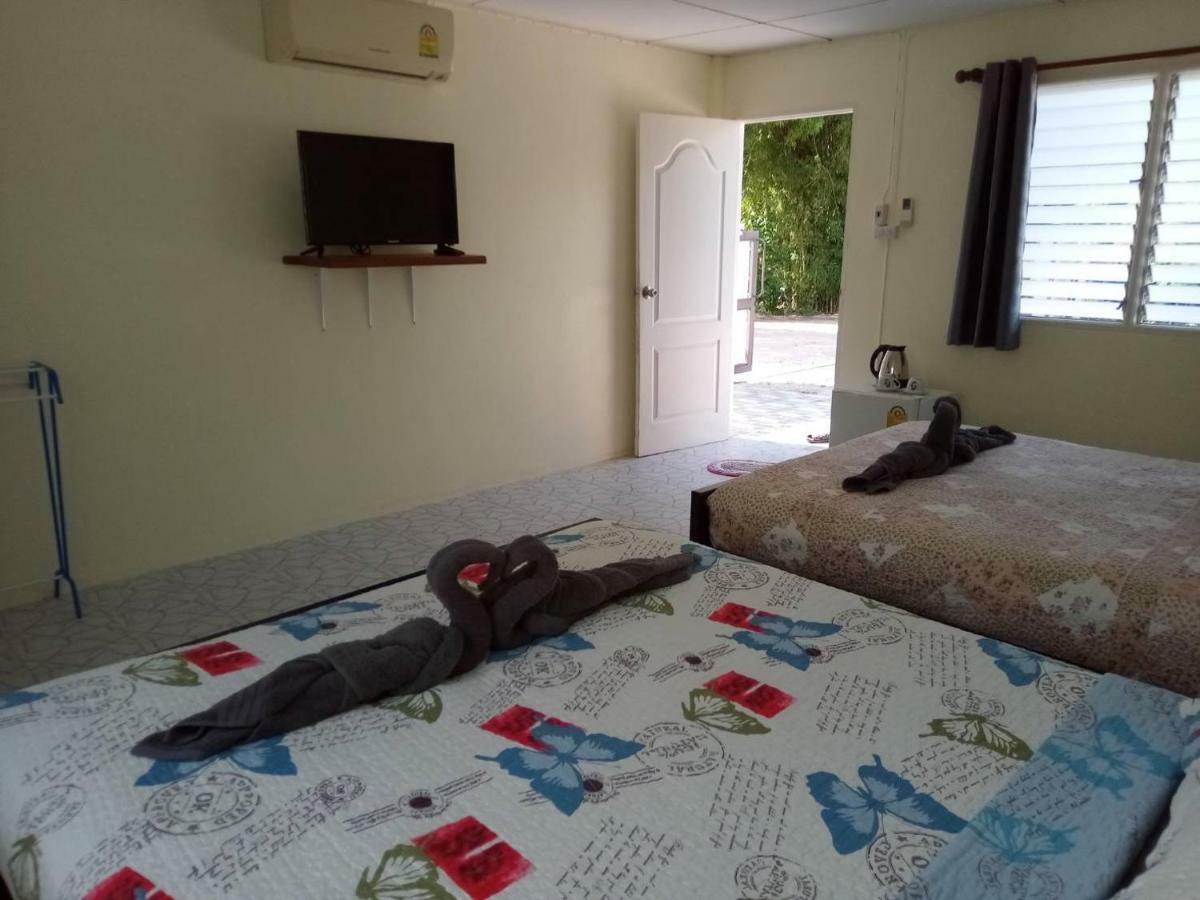 Rung Inn Homestay Ranong Exterior photo